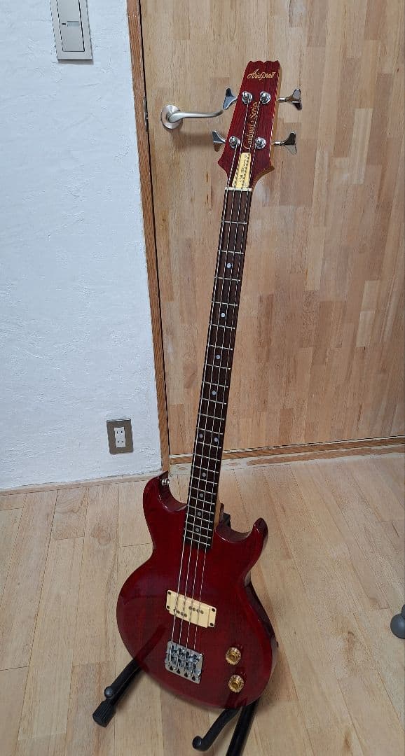 マツモク製 Aria Pro II CSB-380 1981年製　当時のケース付