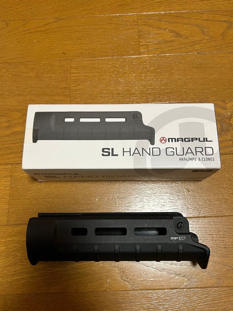 美品！早い物勝ち！東京マルイ 次世代MP5 A5 電動ガン　200連マガジン付き