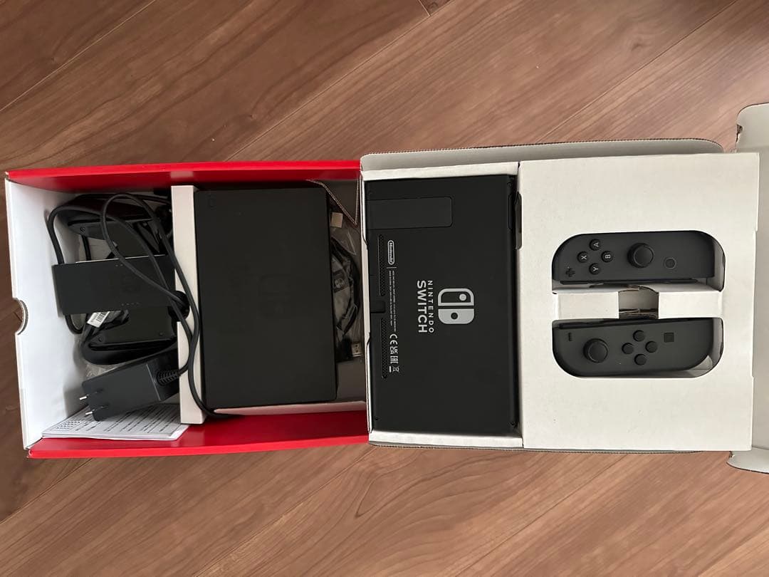 Nintendo Switch 本体 + 追加コントローラー