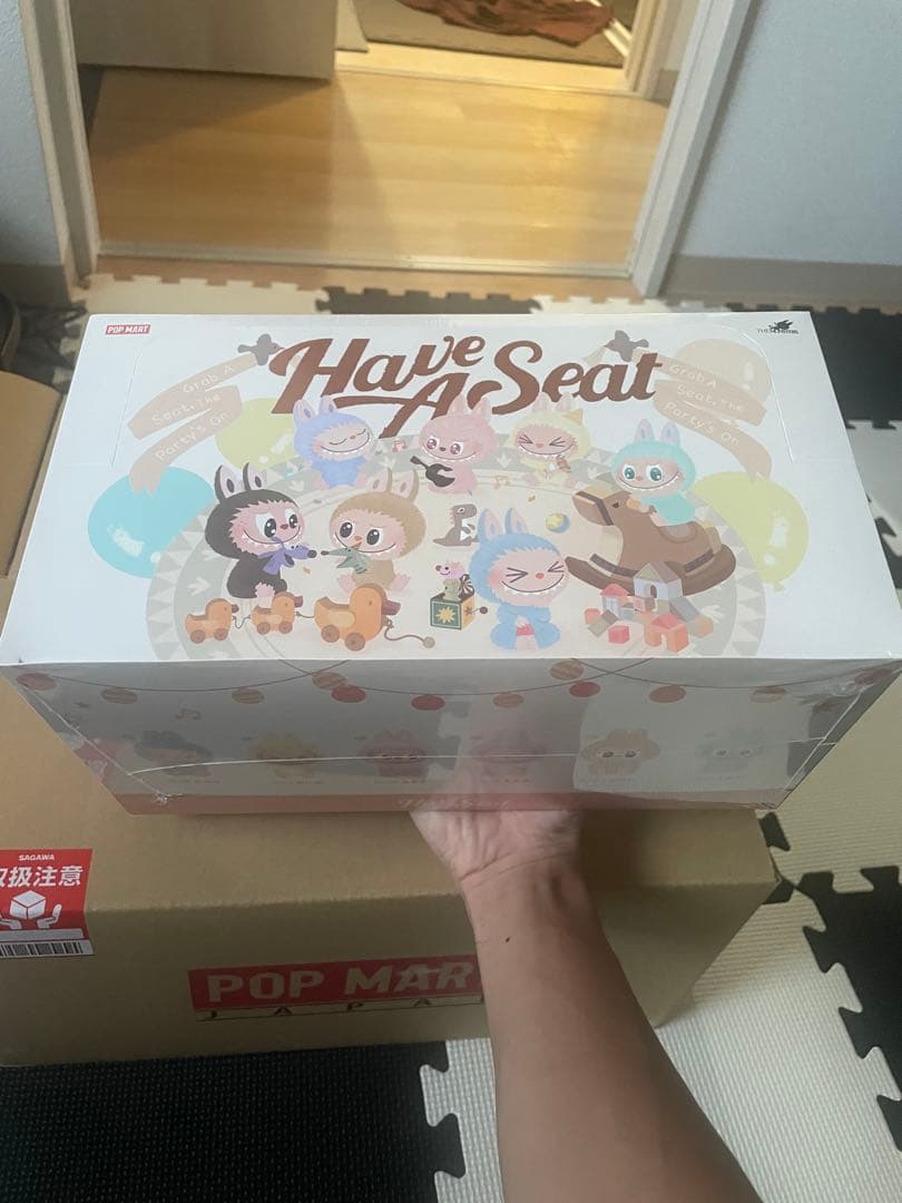 POP MART Have A Seat ぬいぐるみセット。