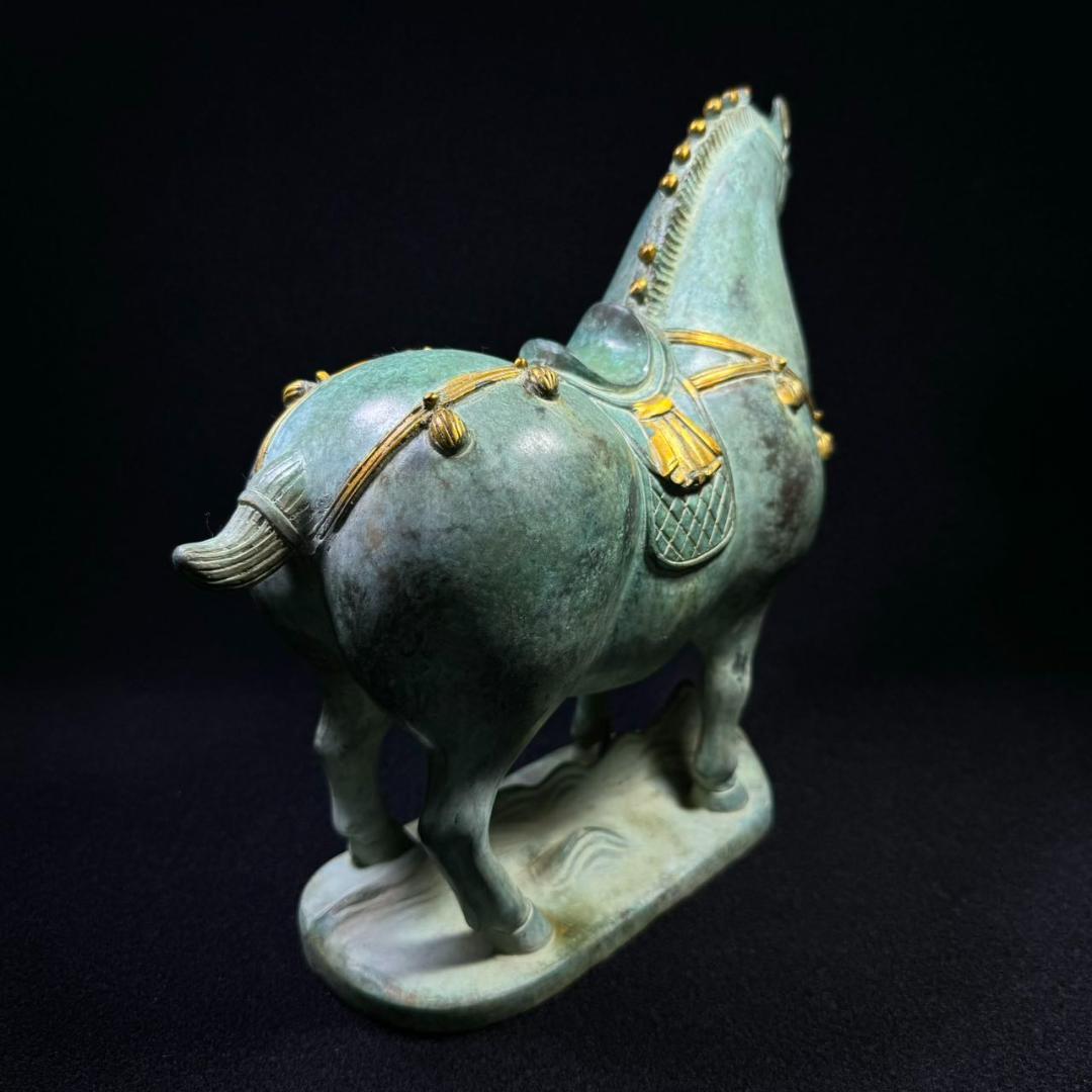 細工銅製 馬造像高彫 開運置物 上質 高さ約26cm