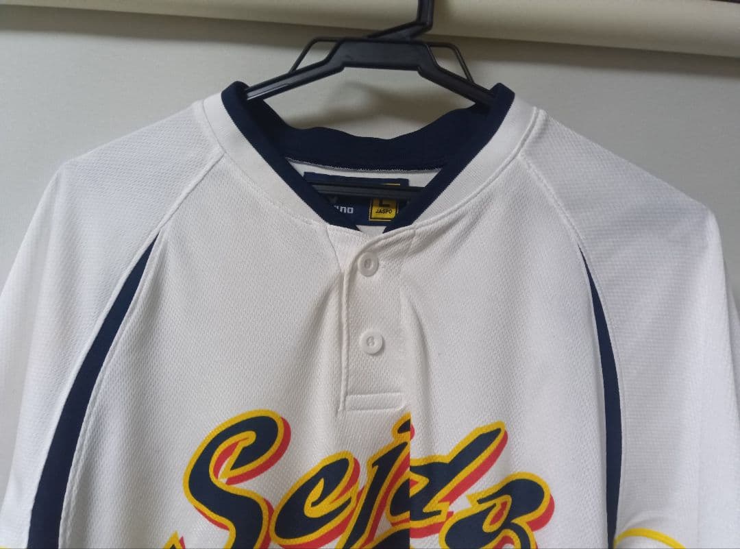 野球漫画ダイヤのA 青道高校野球部ミズノ ユニフォーム Tシャツ Mサイズ