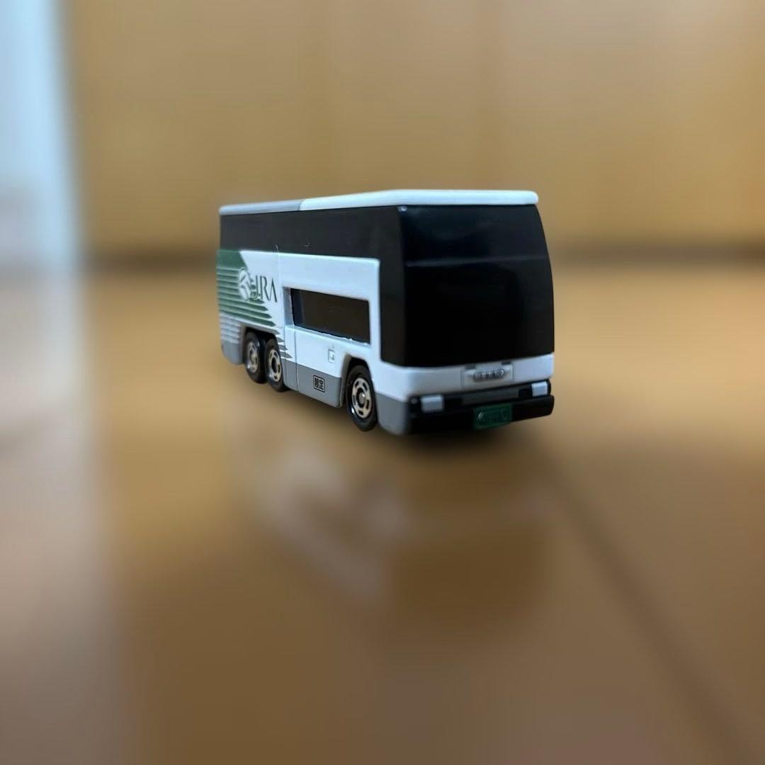 トミカ　JRA 競走馬専用運搬車