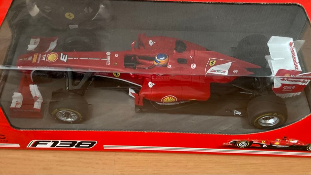 新品未使用 ラジコン フェラーリ 1:12