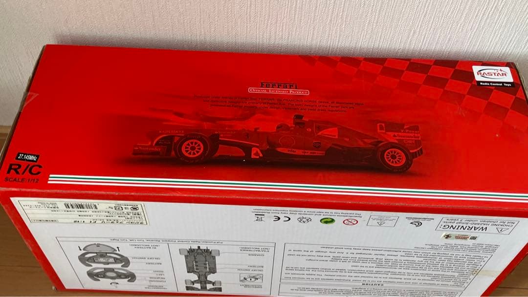 新品未使用 ラジコン フェラーリ 1:12