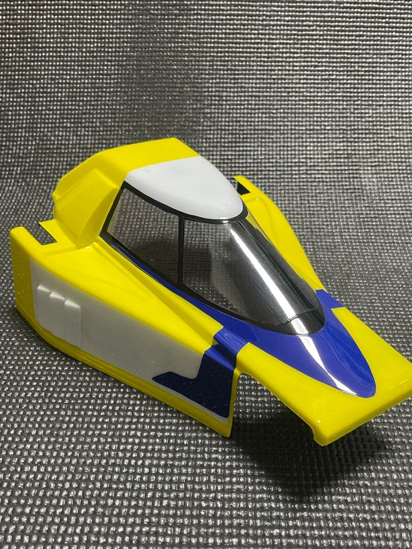 ヨコモ ドックファイター用塗装済ボディ