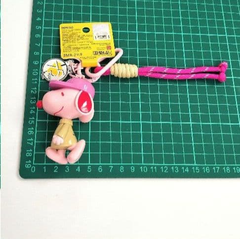 【新品】5種セットMINISO限定スヌーピー 75周年 立体型キーホルダー
