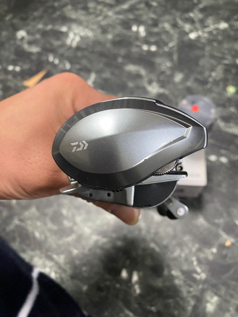 ALPHAS SV TW 800SH-L ベイトリール
