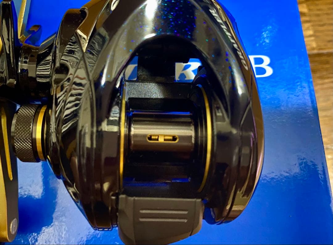 美品 SHIMANO GRAPPLER BB 201HG ベイトリール シマノ