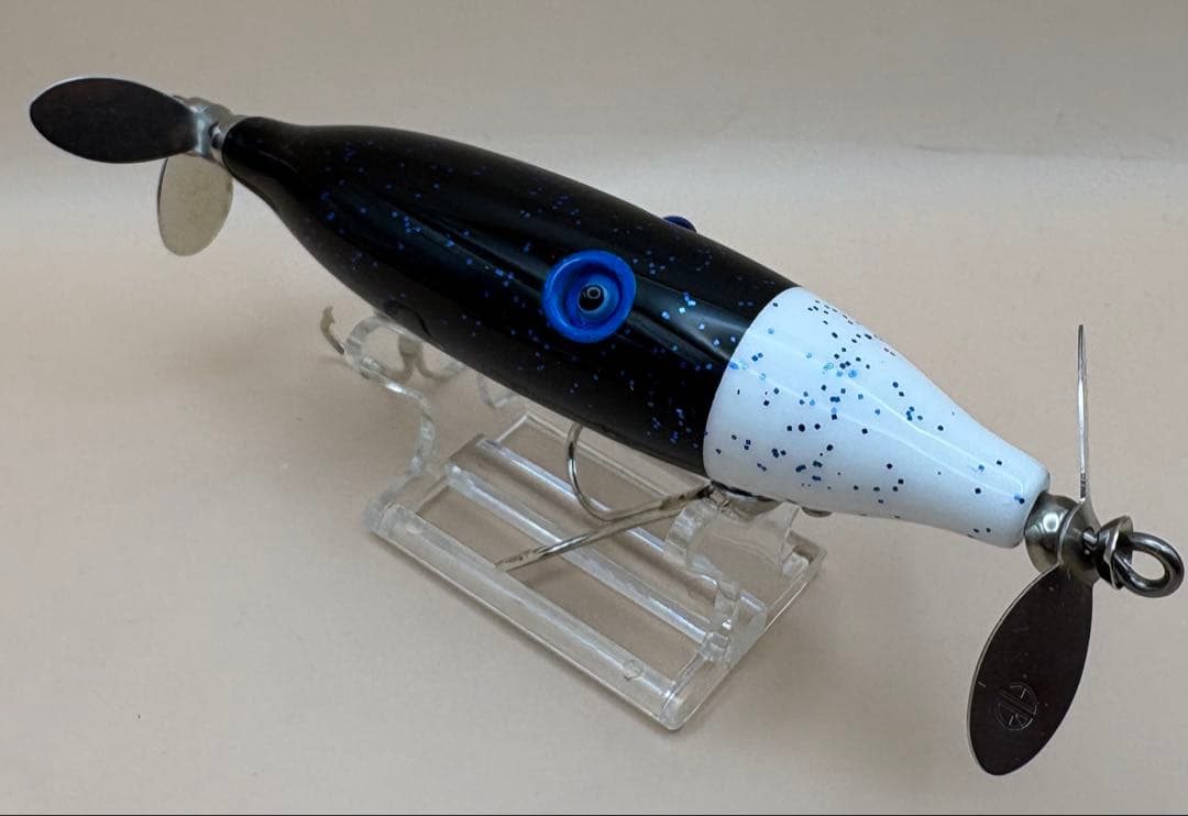 アカシブランド　New カポニータ ブラック／ブルーフリッター　未使用品