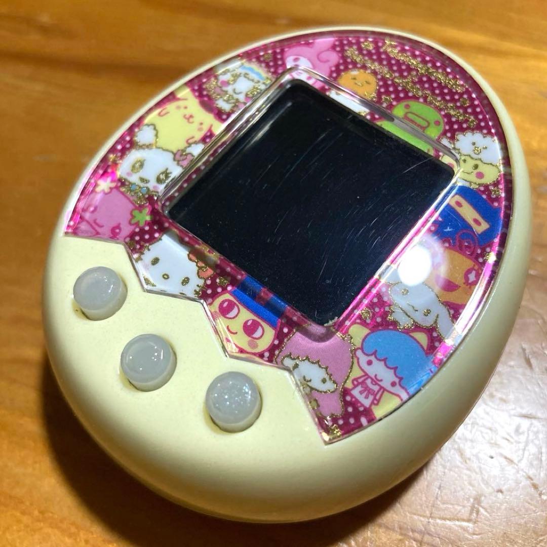 バンダイ　Tamagotchi×M！X たまごっちみくす