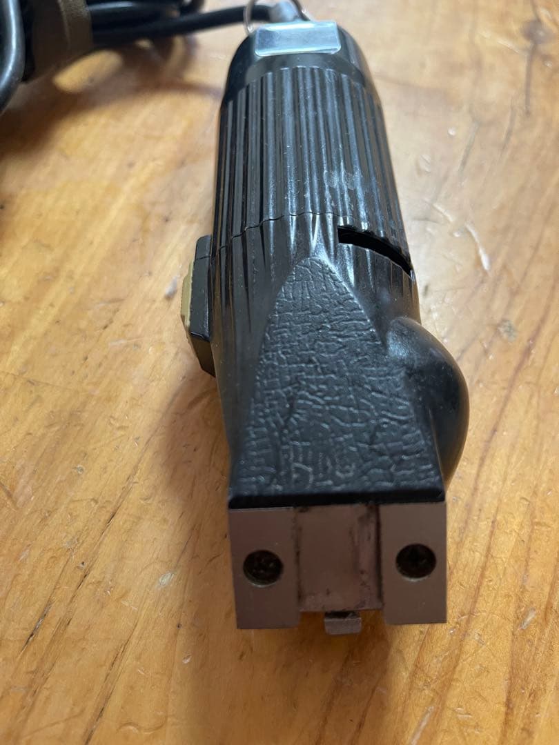 スピーディク　DSC-8 バリカン　替え刃4つ付き　犬　バリカン