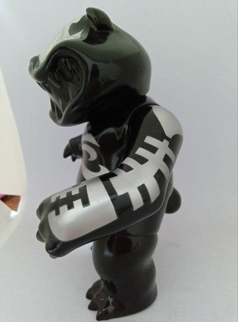 Hariken マッドパンダ MADPANDA ソフビ　フィギュア　黒、銀