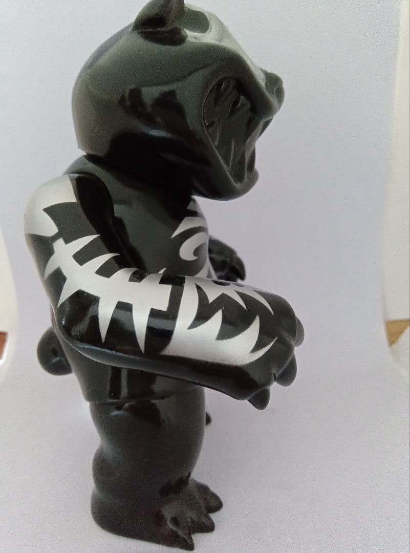 Hariken マッドパンダ MADPANDA ソフビ　フィギュア　黒、銀