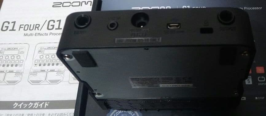 ZOOM G1 FOUR　マルチエフェクター　ズーム