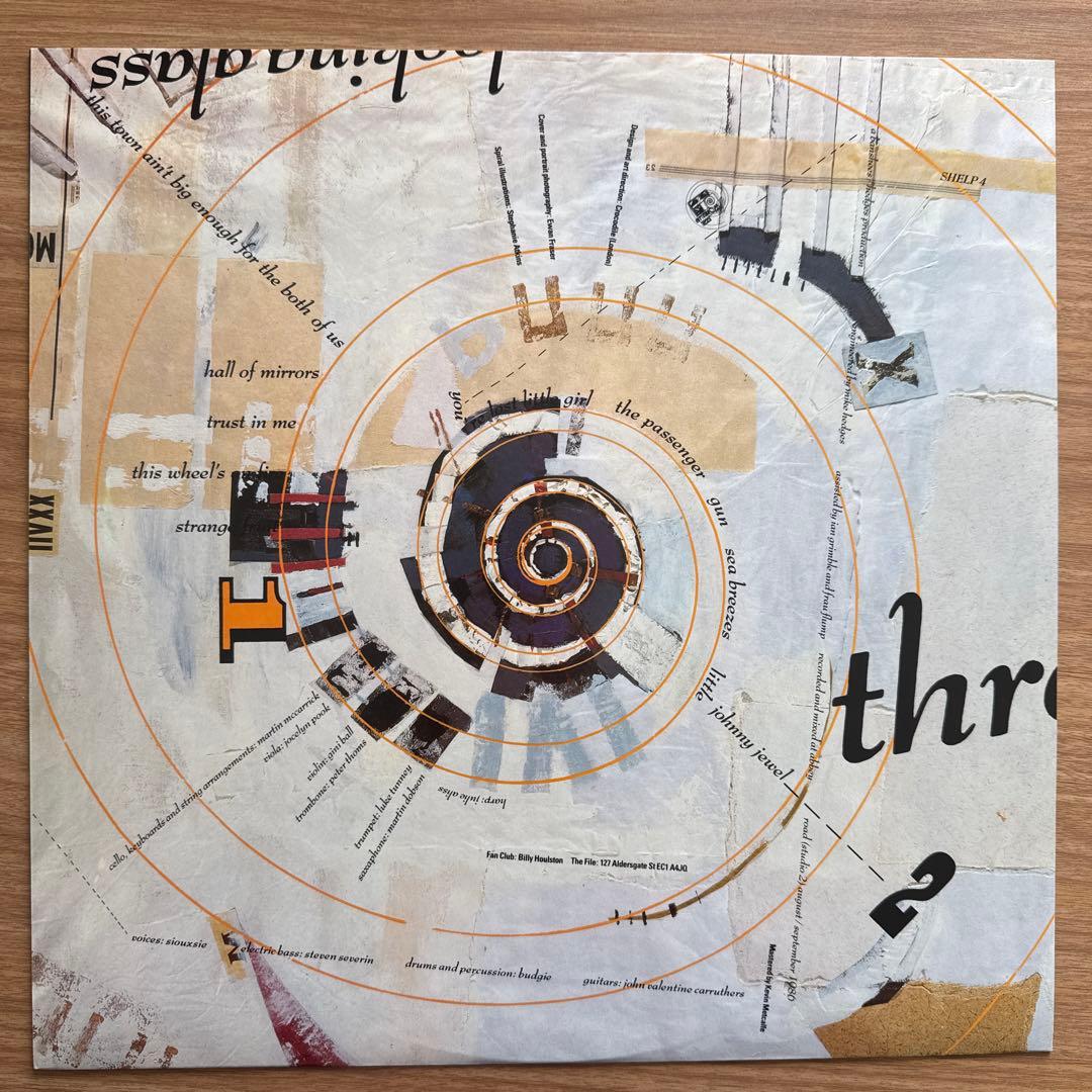 Siouxsie & The Banshees – Through The…