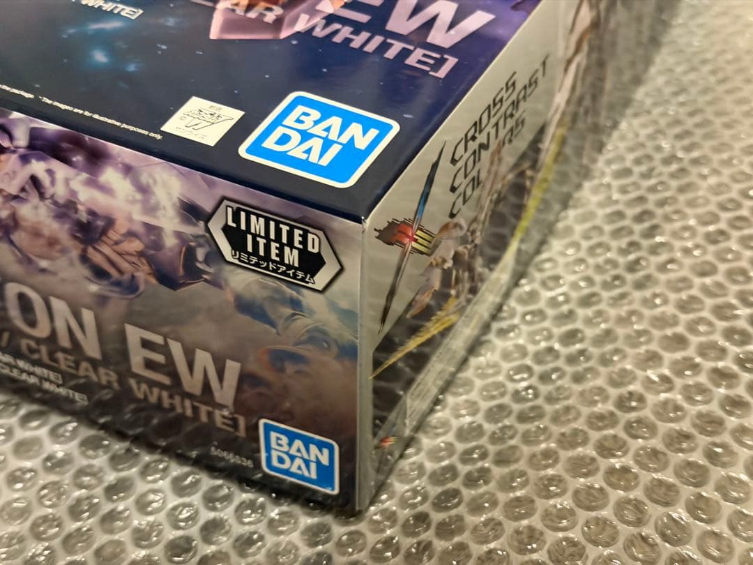 MG 1/100 ガンダムエピオンEW クロスコントラストカラー クリアホワイト