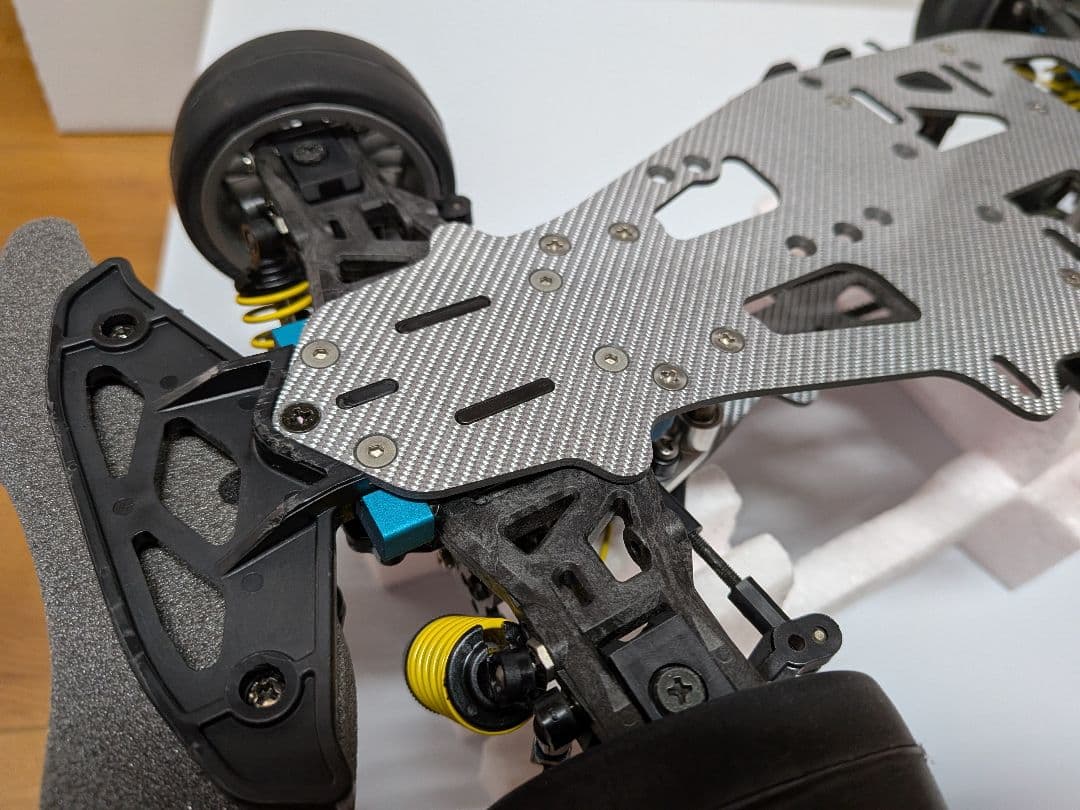 ノ*郎様 タミヤ 1/10 RC シャーシ TA-04 組み立て済み 未走行 当