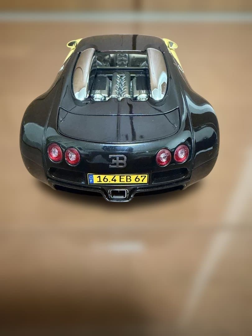 オートアートBugatti Veyron ミニカー 1/18シリアル番号付き