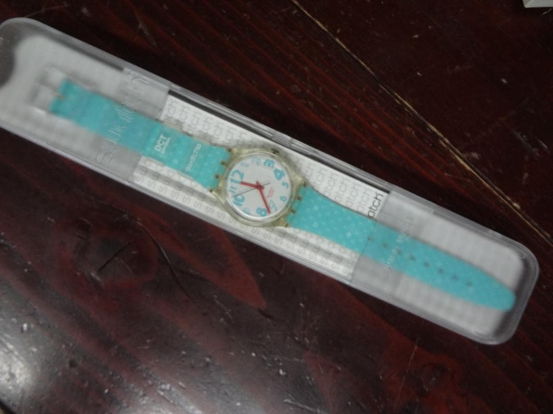ドリカムDCT×SWATCH　　コラボ　　入手困難非売品腕時計・未使用品