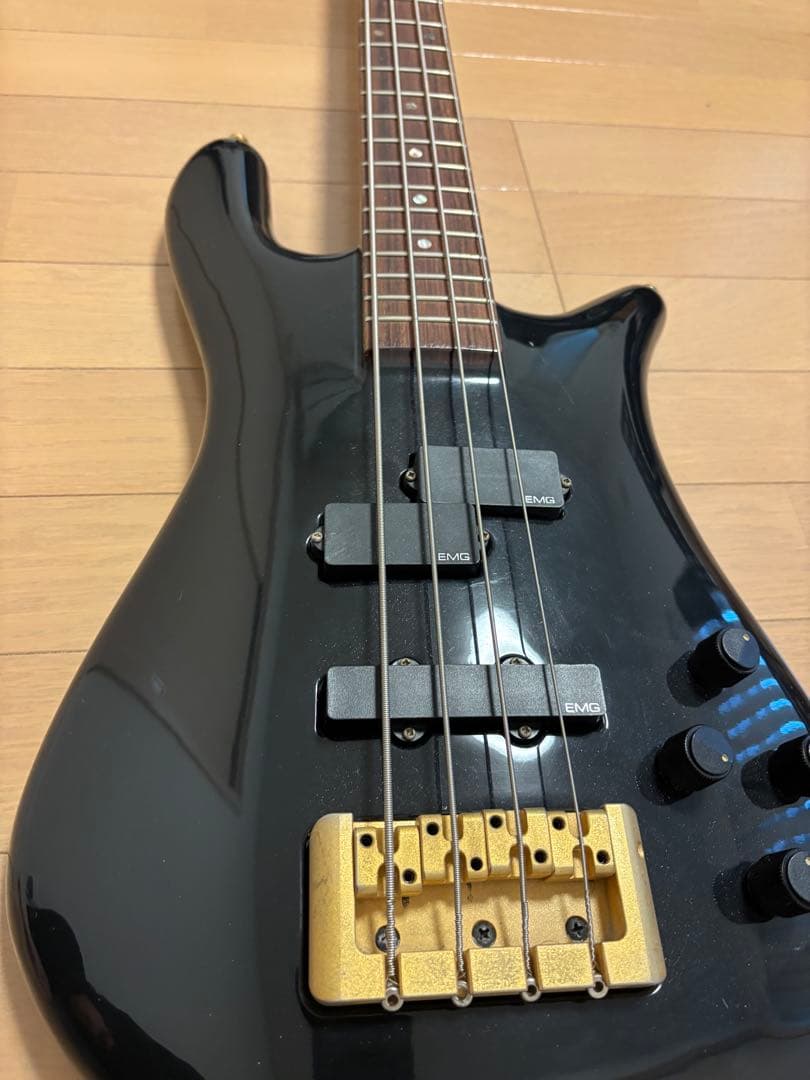 一時値下げ　Spector スペクター ベース