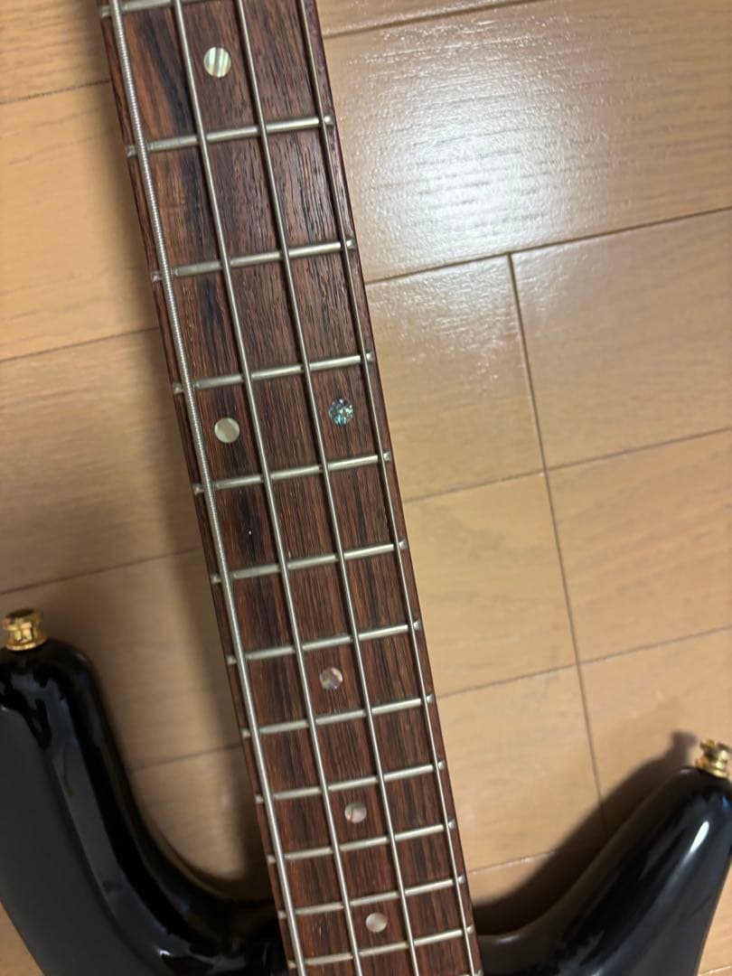 一時値下げ　Spector スペクター ベース