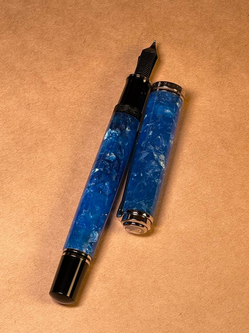 最終値下げ　Pelikanペリカン万年筆M805 ヴァイブラントブルーケース付き