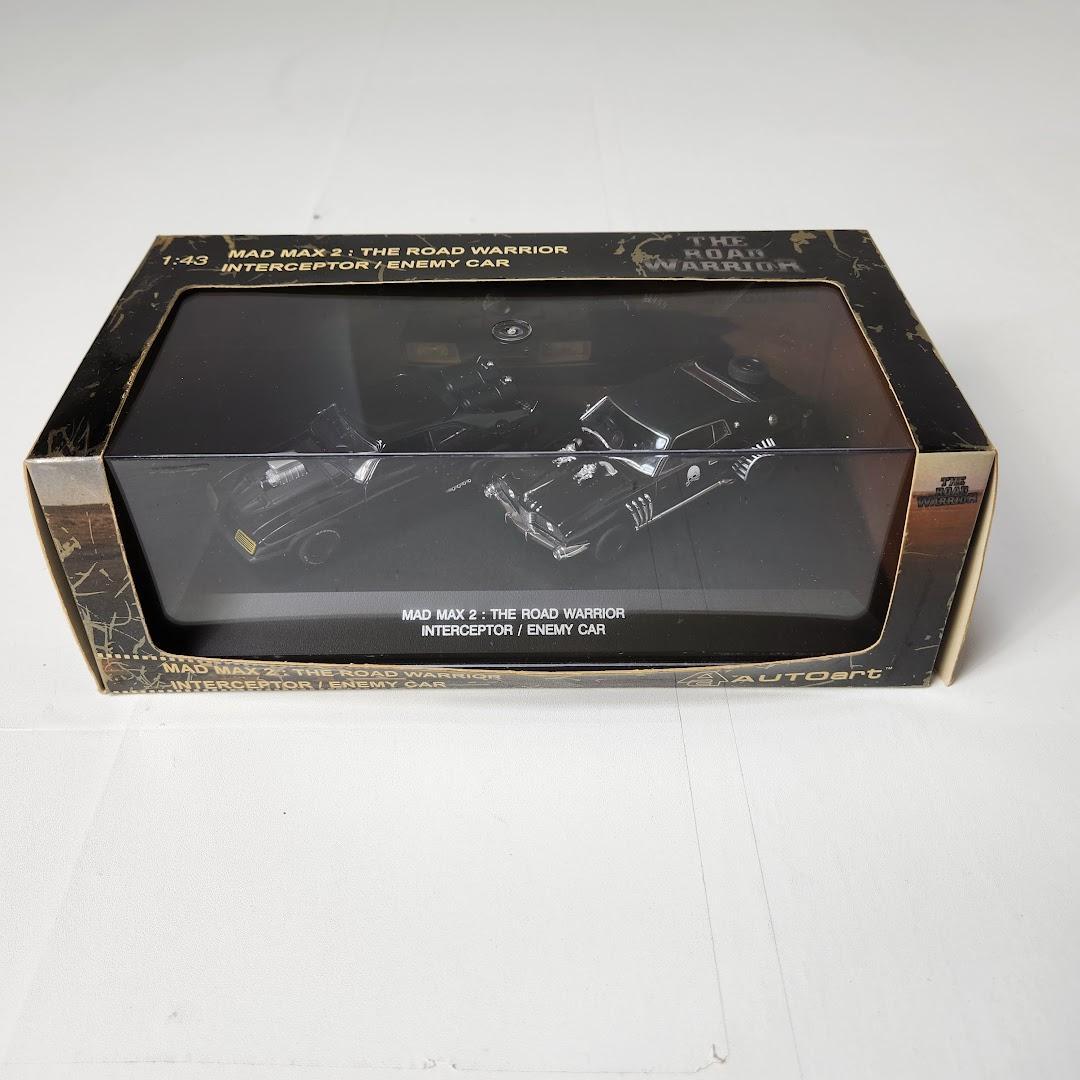AUTOart 1/43 マッドマックス2 インターセプター敵車