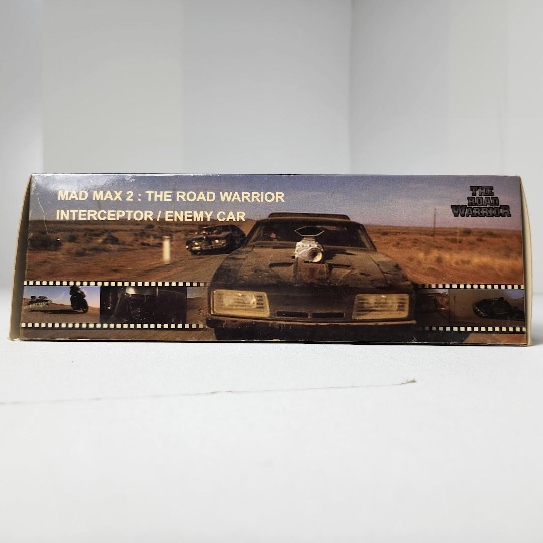 AUTOart 1/43 マッドマックス2 インターセプター敵車
