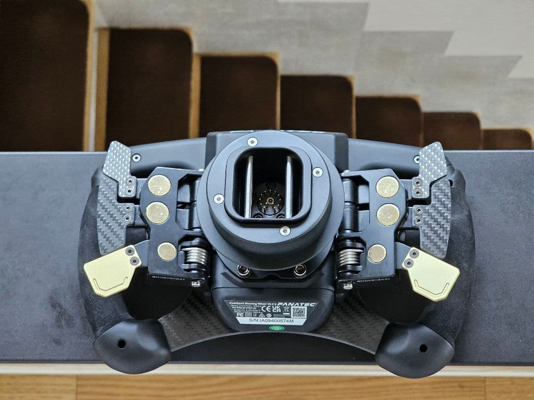 Fanatec Formula V2.5X + QR2 + APM セット