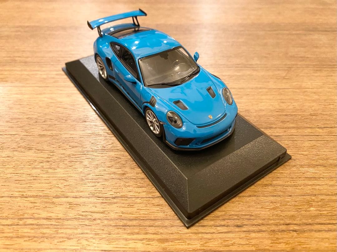 新品 1/43 ミニチャンプス ポルシェ 991.2 911GT3RS ブルー