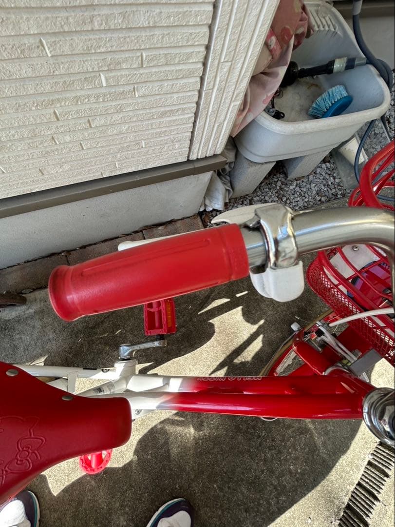 16インチ ハローキティ 自転車 あさひサイクルコラボ 補助輪付き