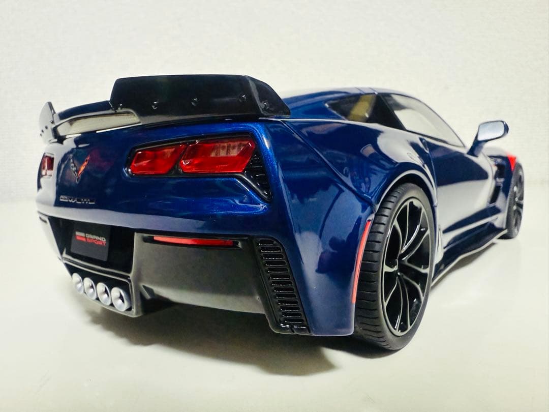 GTspirit/'17Chevyシボレー Corvetteコルベット 1/18
