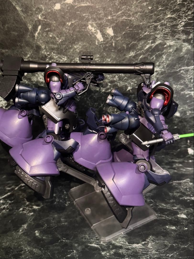 ジークアクス　HG ドム ガイア機　オルテガ機 塗装完成品　ガンプラ