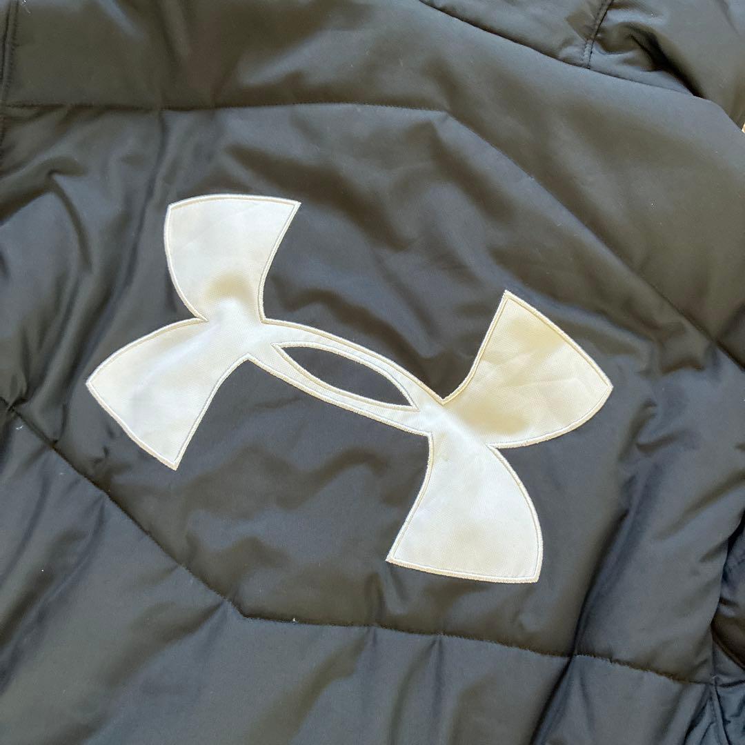 UNDER ARMOUR ブラック ベンチコート 中綿　LG