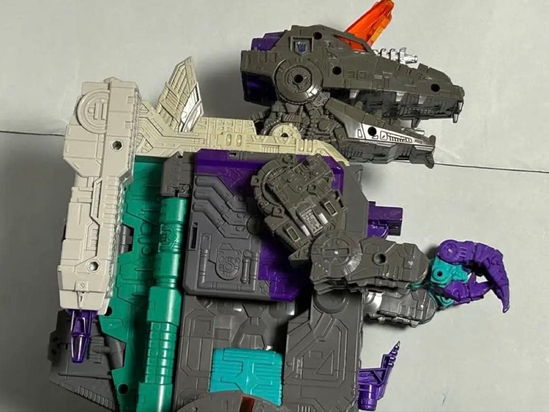 トランスフォーマー レジェンズ ダイナザウラー シージ ブラント