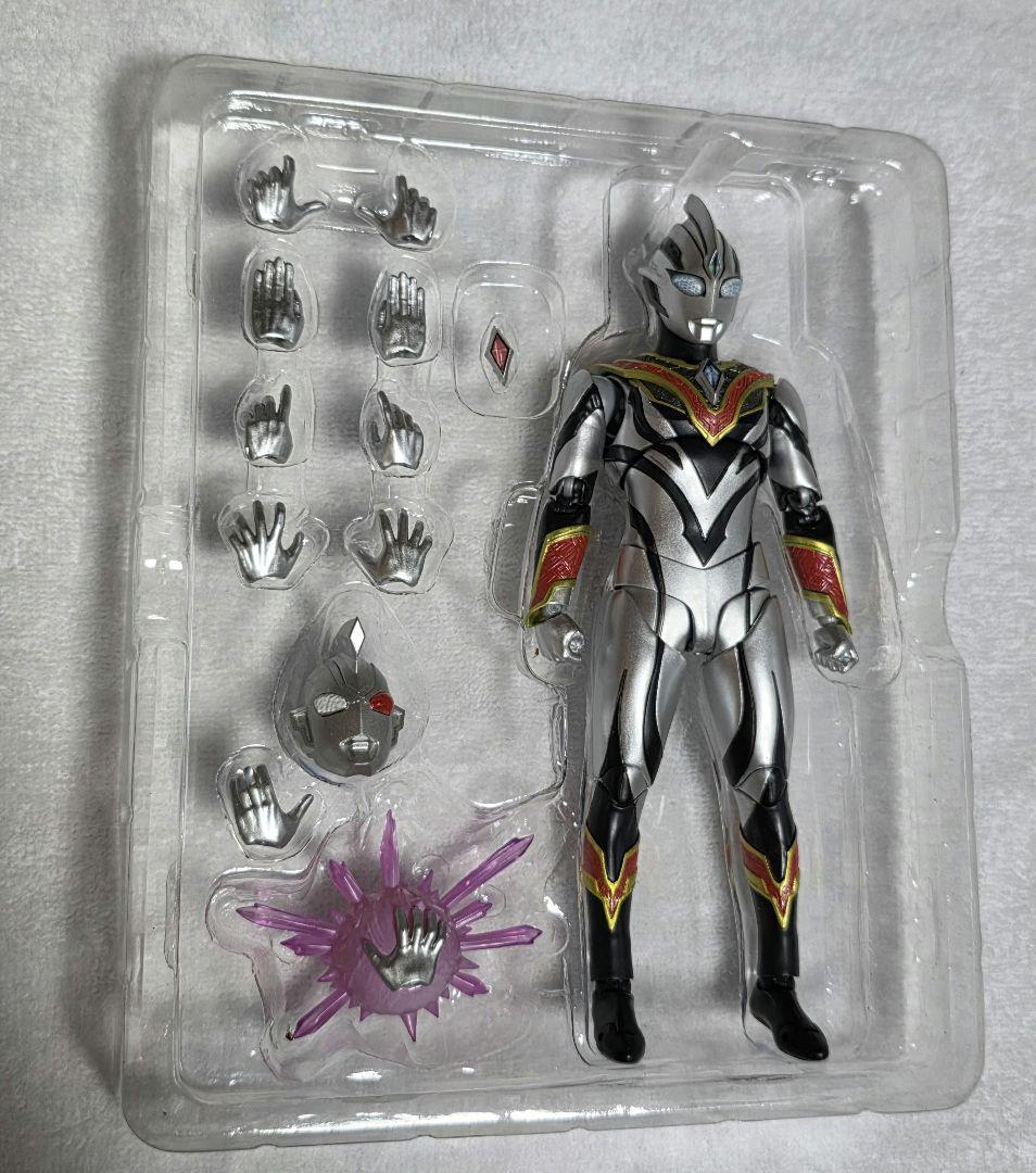 S.H.Figuarts　ウルトラマントリガー各種