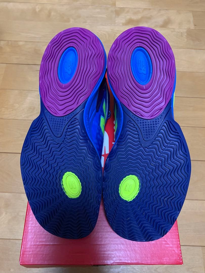 ニューバランスNew balance HESI lowV2 US9