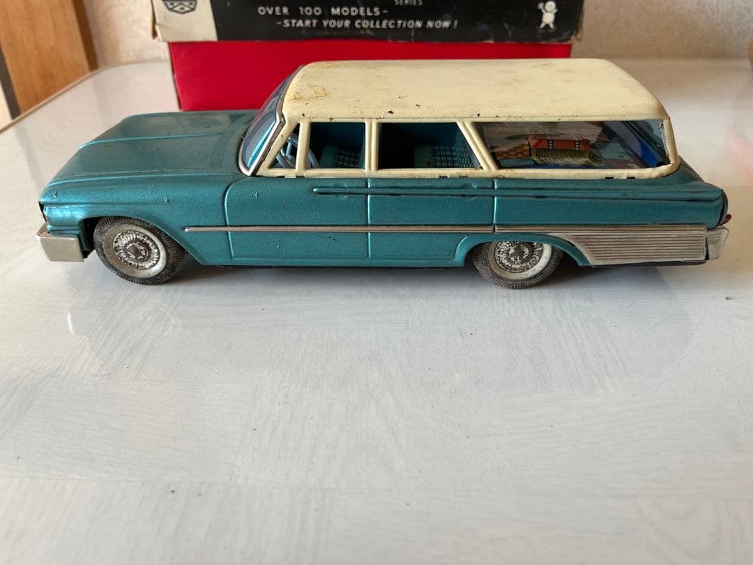 萬代屋 B.C バンダイ ブリキ フォード カントリー FORD COUNTRY