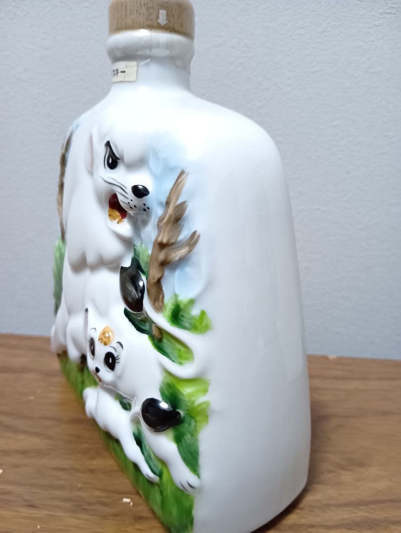 入手困難【非売品】ニッカウイスキー　手塚治虫 ジャングル大帝 陶器ボトル