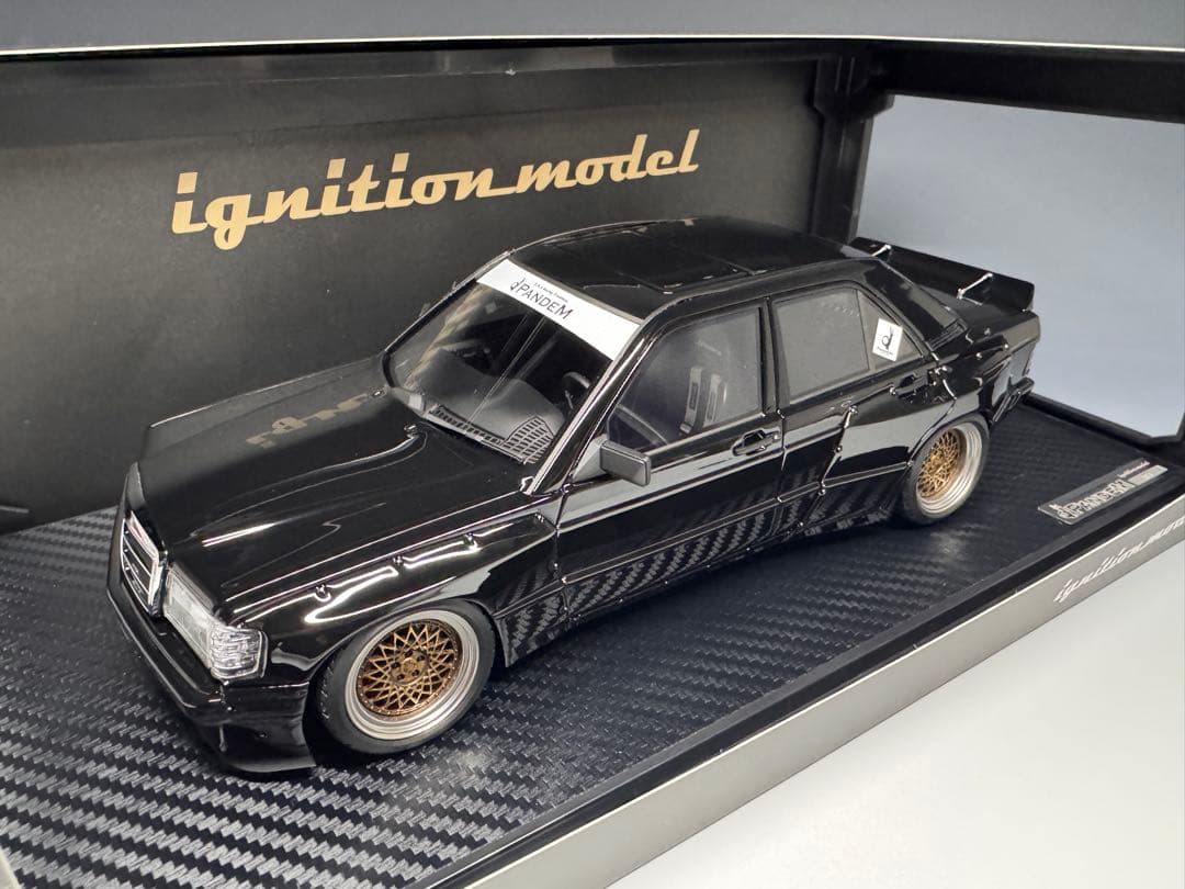 IG 1/18 PANDEM 190 ブラック 3769 パンデム