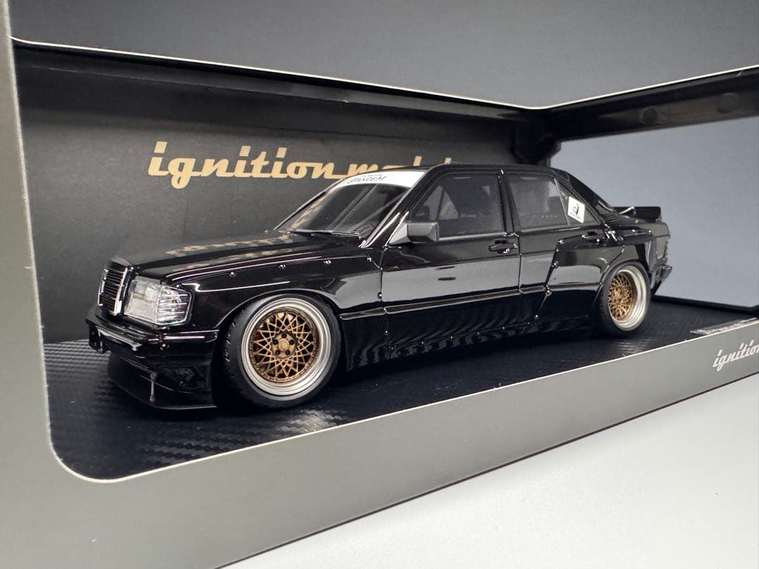 IG 1/18 PANDEM 190 ブラック 3769 パンデム