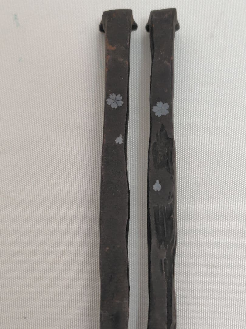 D010 肥後象嵌 光助作 熊本城瓦釘型 御火箸 茶道具 共箱に朱印あり 骨董