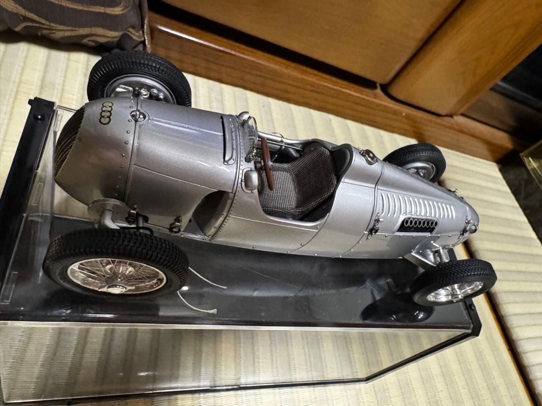 希少！　CMC GmbH Auto Union Type C 1/18