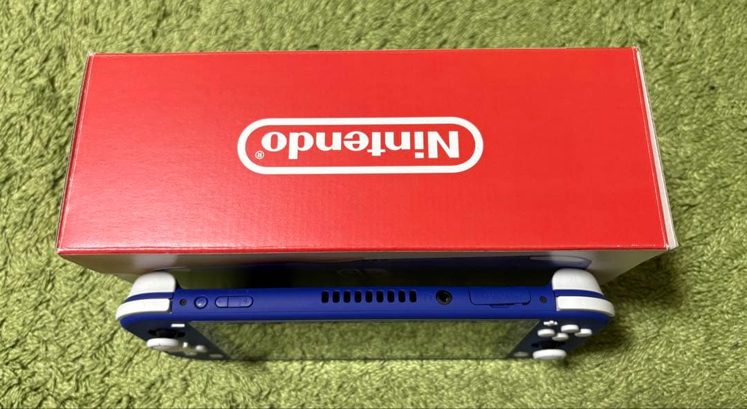 【超美品】Nintendo Switch Light ブルー
