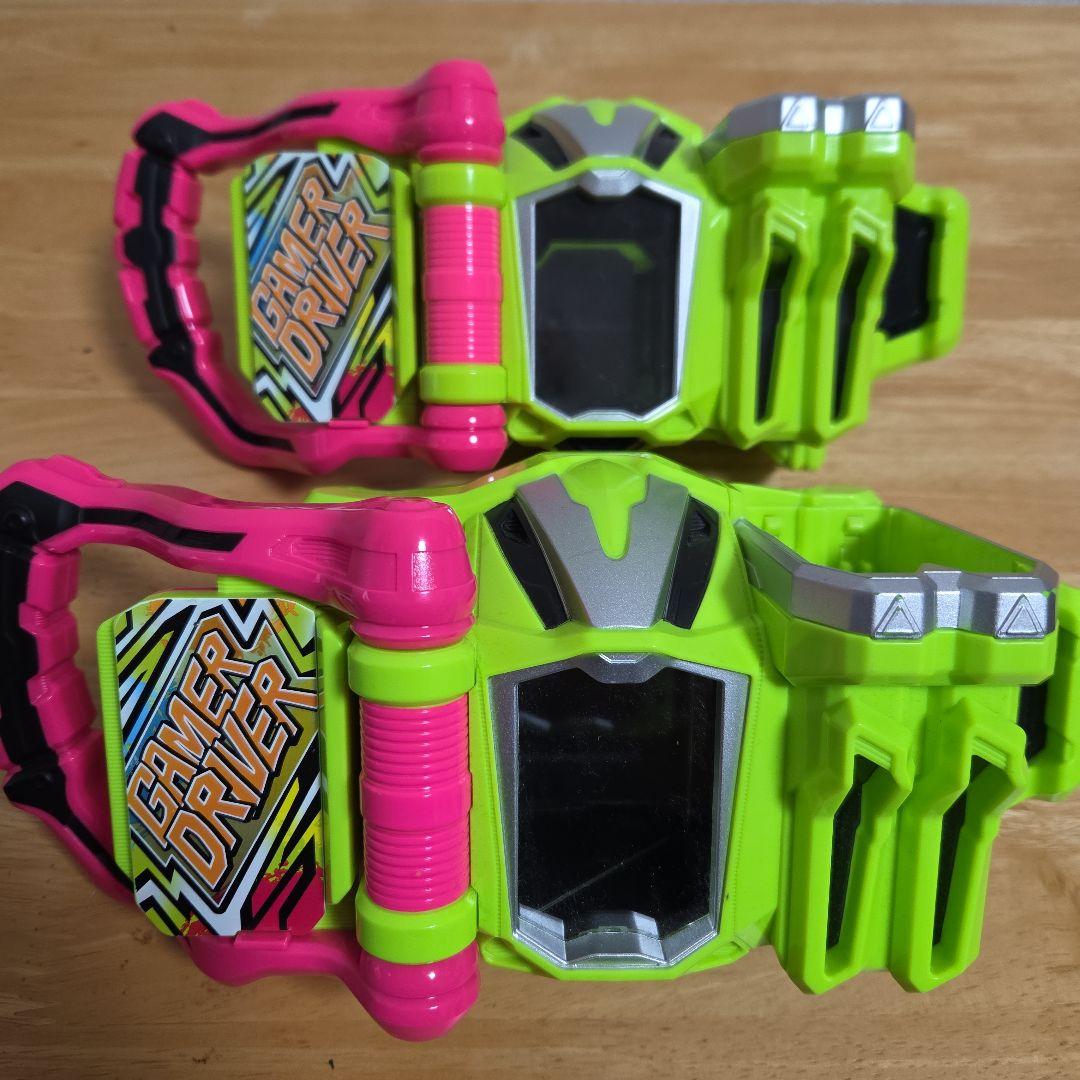 仮面ライダー フィギュアと変身アイテムセット