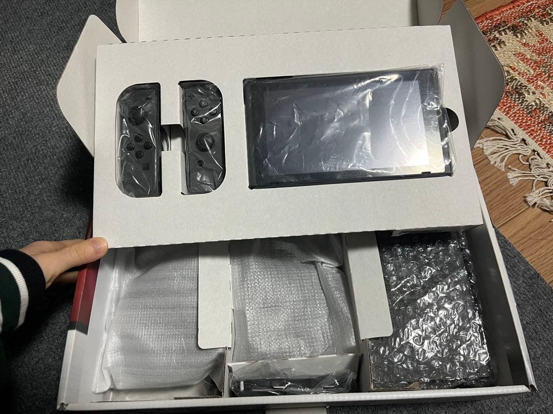 任天堂Switch グレー 本体 ジャンク品