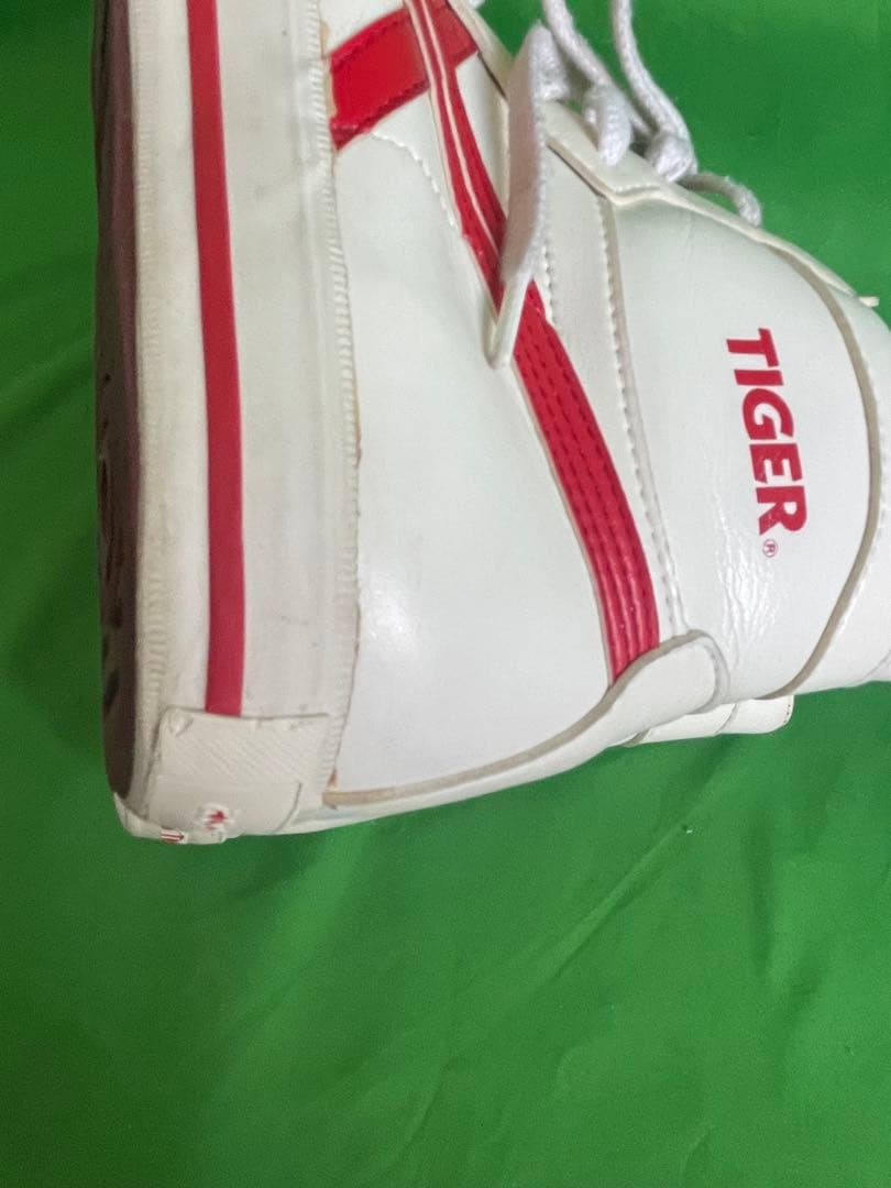 アシックスタイガー (asics TIGER)26cm