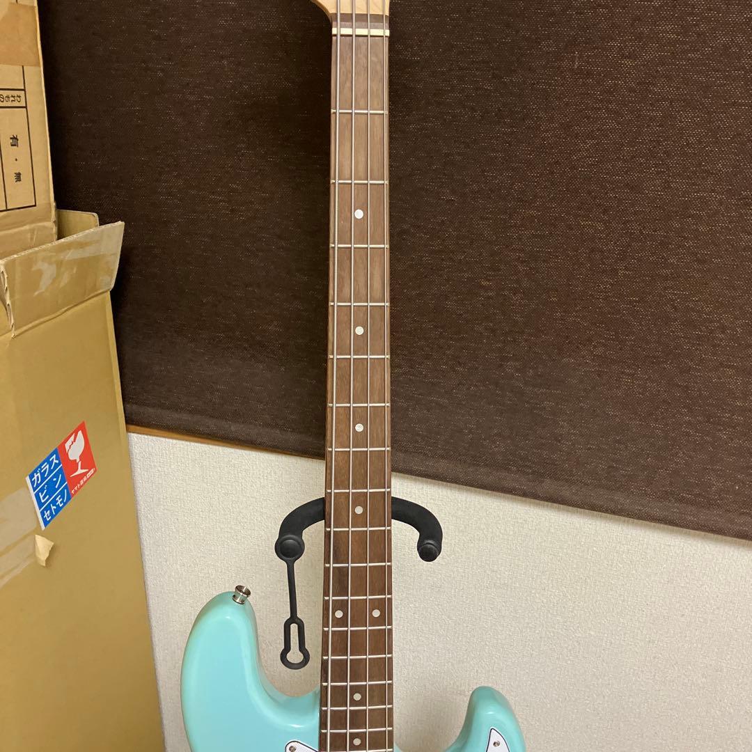 Bacchus バッカス　BJB－1　ユニバ　改ジャズベ　音出OK　超美中古品
