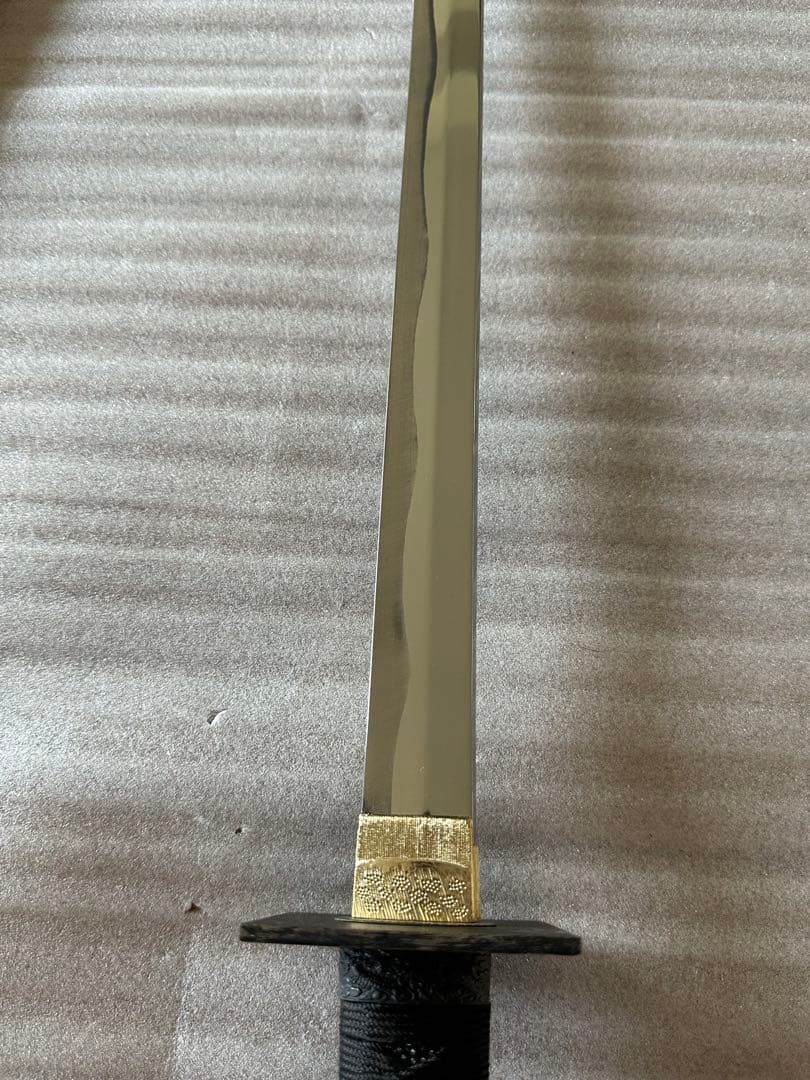美品 模造刀 打刀 コスプレ 鞘付長さ約106cm 鉄鍔